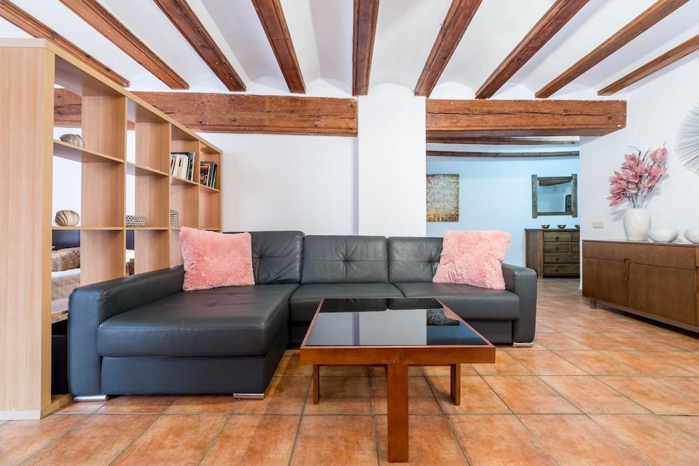 Travel Habitat Plaza Del Pilar. Apartment Valencia Exterior photo